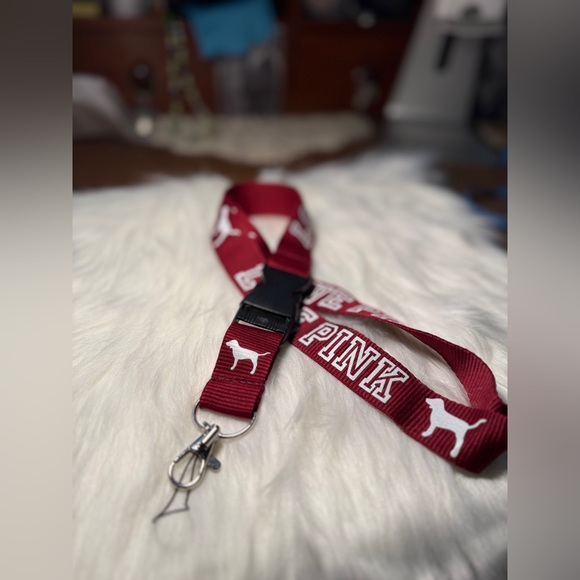 LOVE PINK Victoria secret Detachable Lanyard in Maroon Burgundy Red - Picture 5 of 9